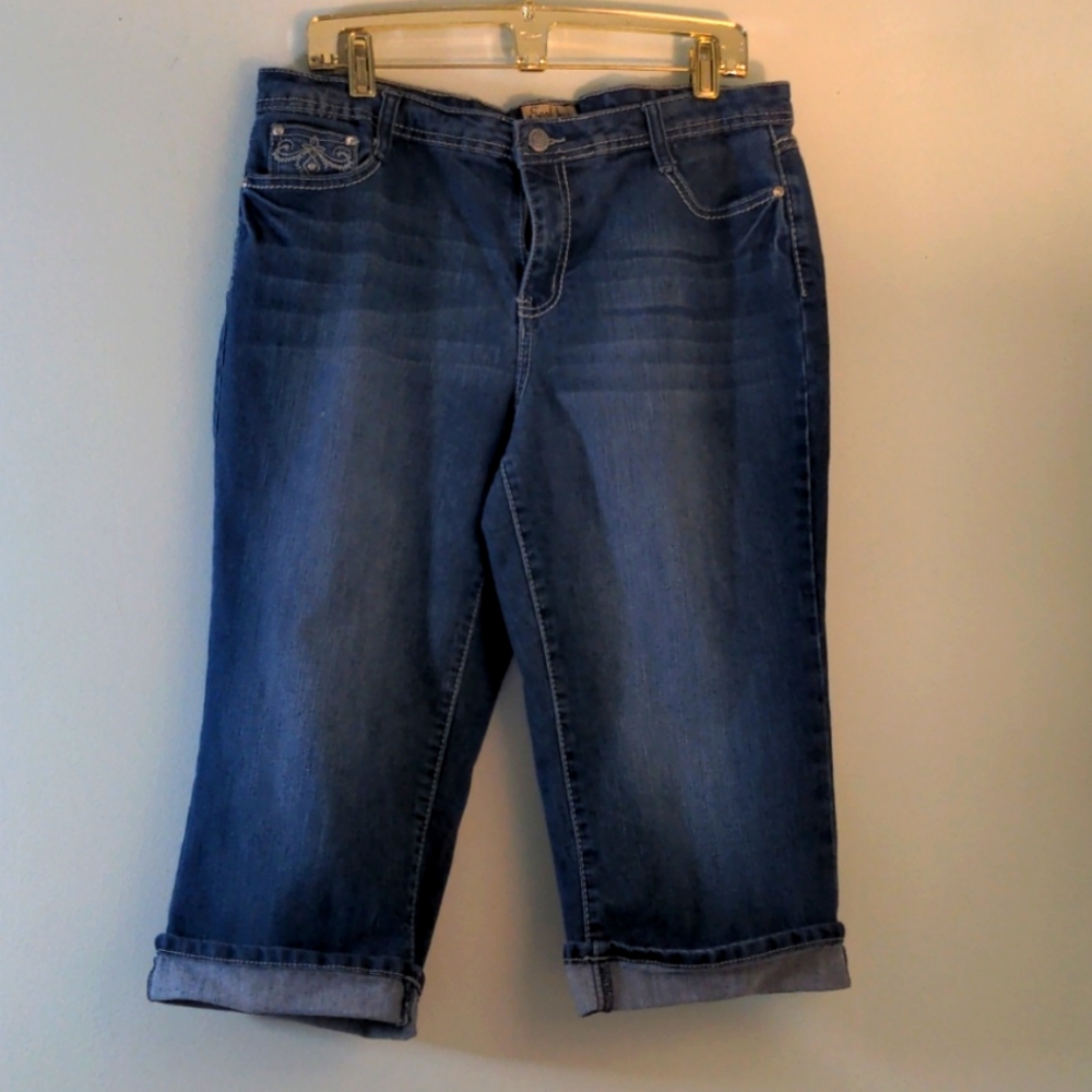 Earl Jeans